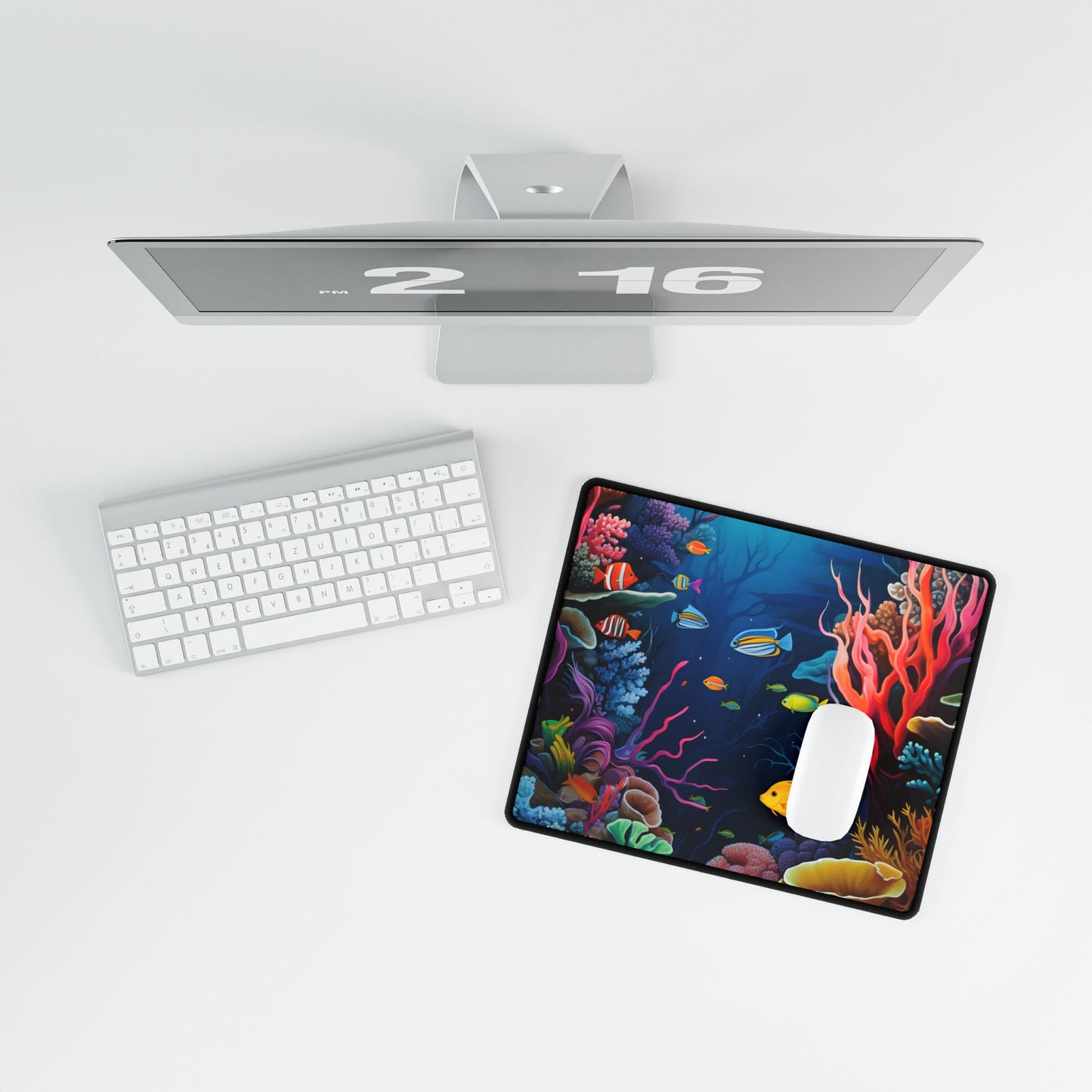 Vibrant Coral Reef: Underwater Paradise - Desk Mat
