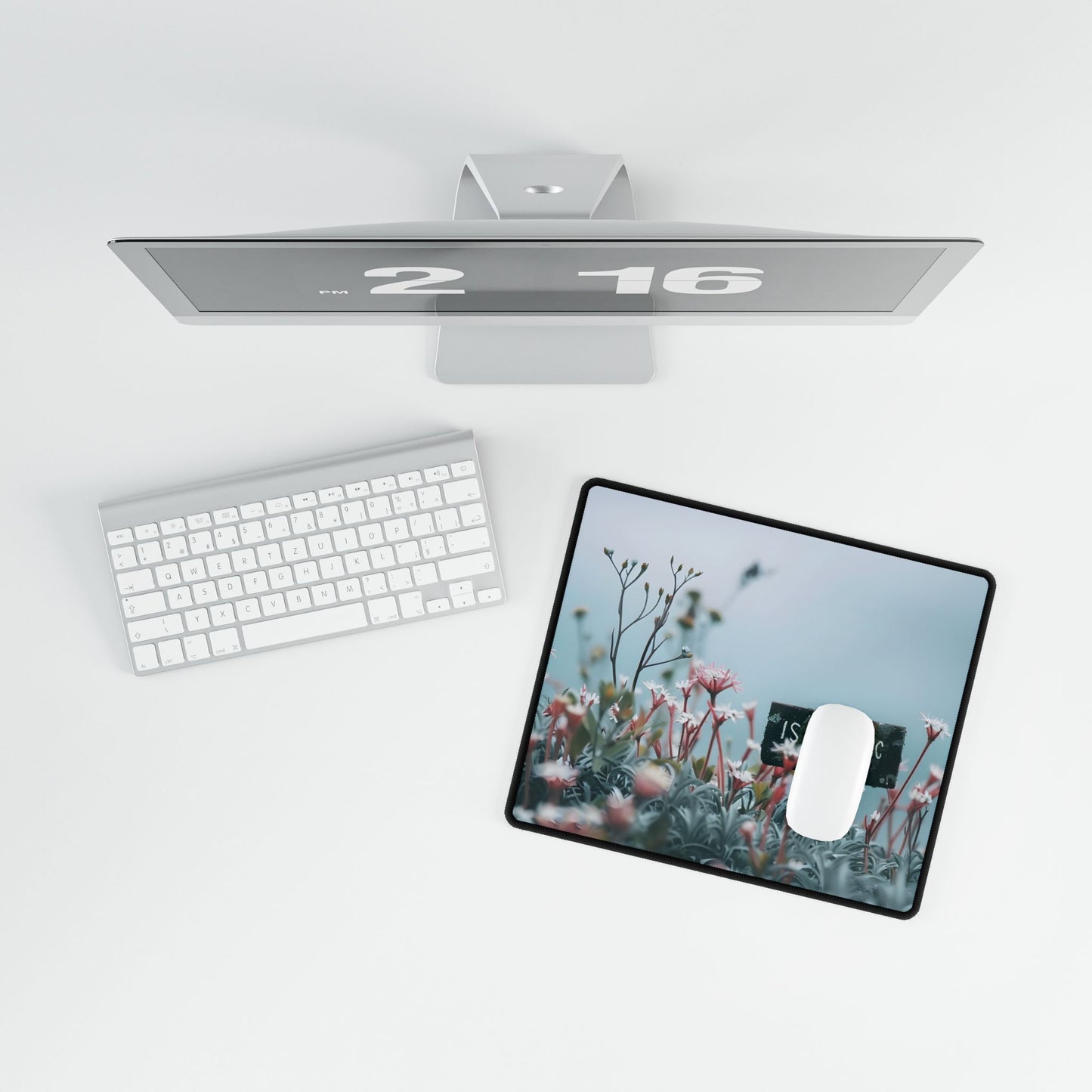 Serene Outdoor Moment: Soft Focus Art - Desk Mat