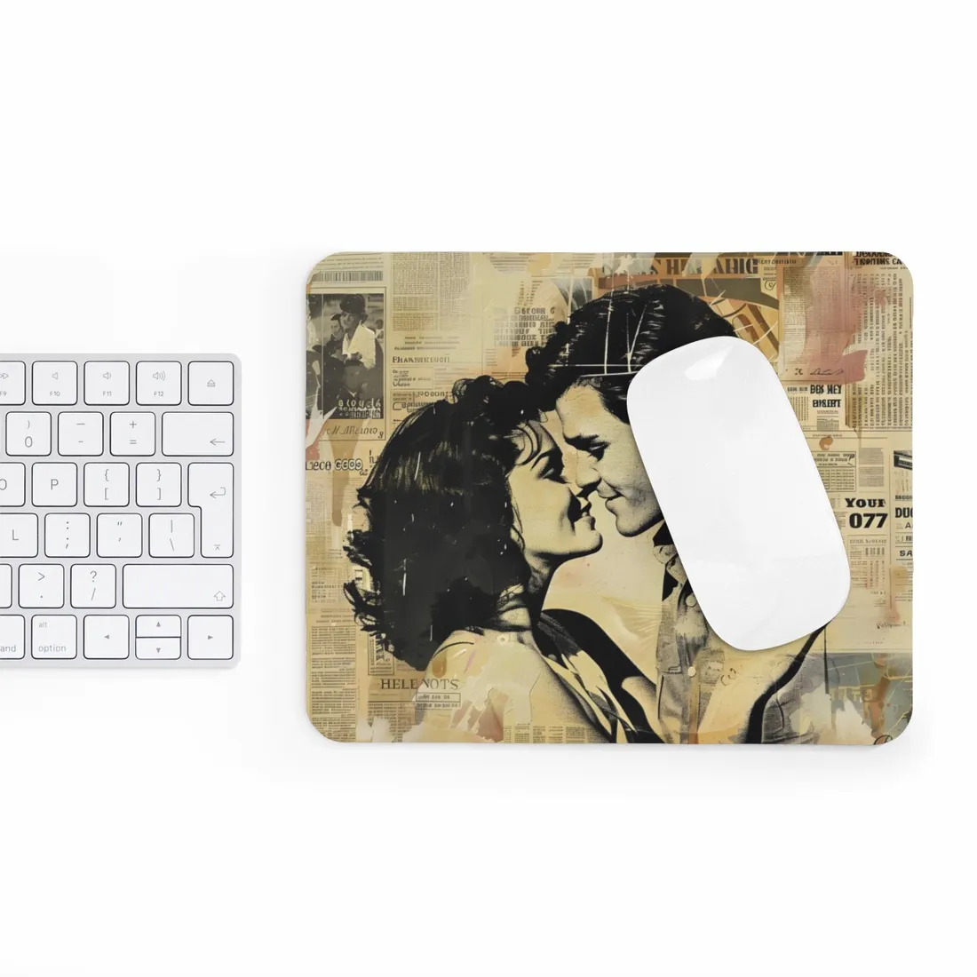 Retro Vintage Romance: Couples Newsprint - Mouse Pad