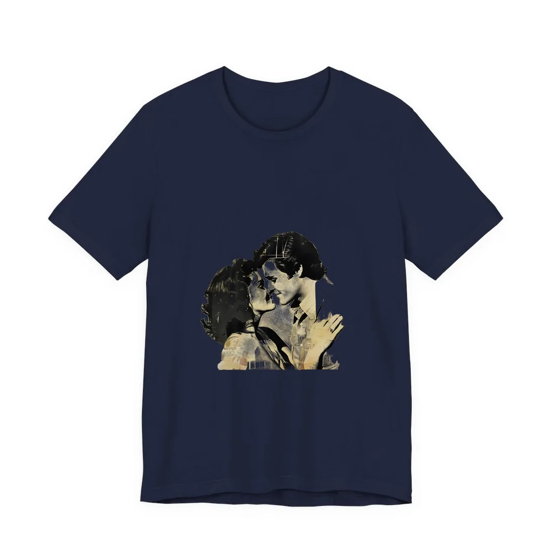 Retro Vintage Romance: Couples Newsprint - T-Shirt (Navy)