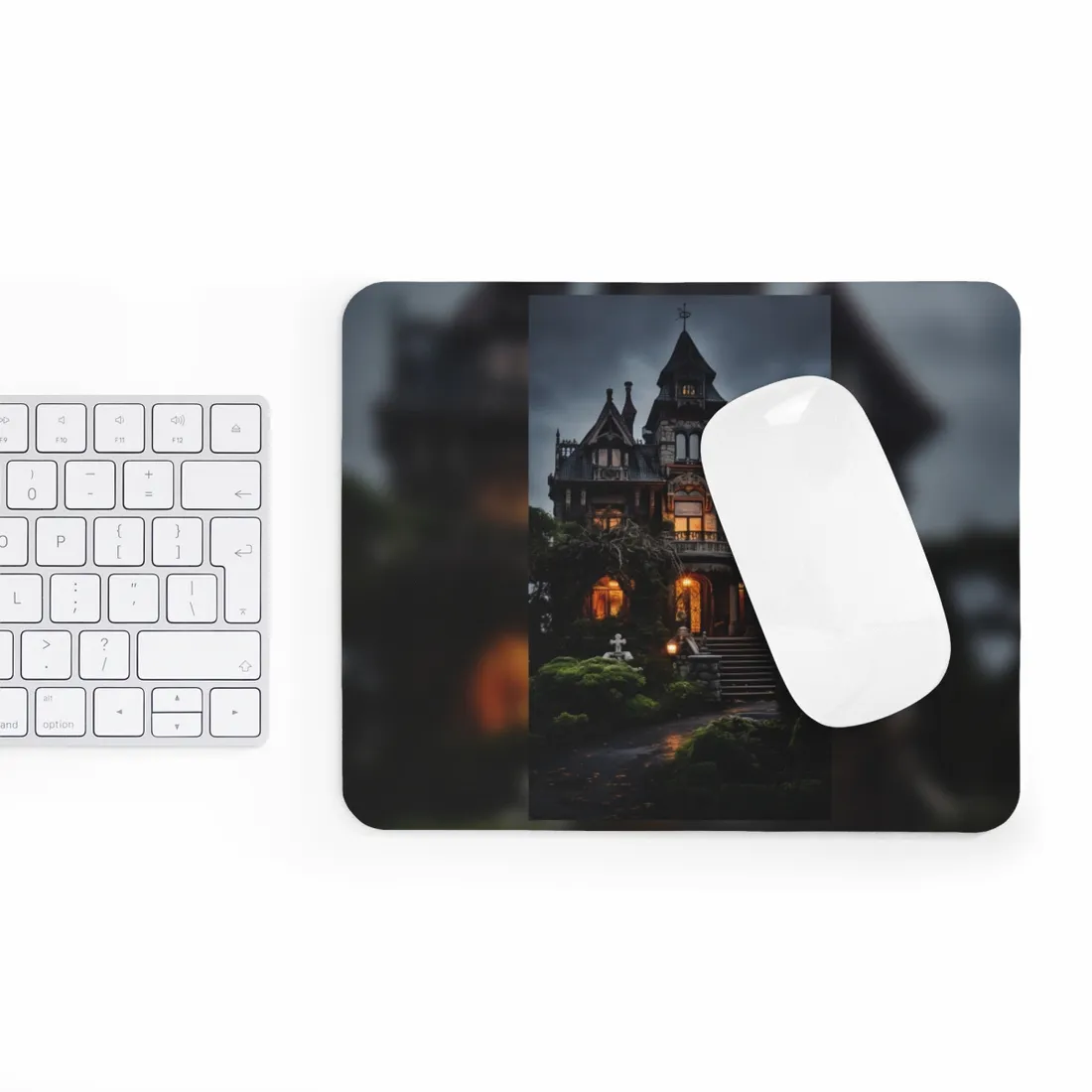 Spooky Victorian Mansion: Atmospheric Haunted - Mouse Pad