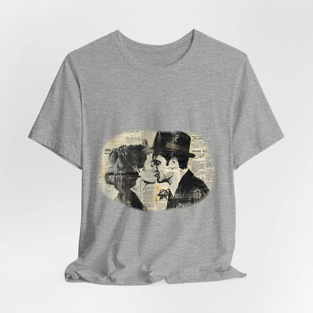 Vintage Romance Couples: Newsprint Artwork - Intimate Moments - T-Shirt (Athletic Heather)